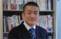 私が担当者です。